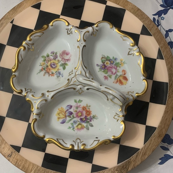 jlmenau Other - JLMenau dividdd dish gold trim porcelain handle Germany
